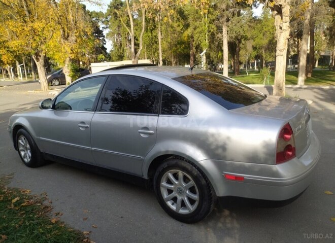 Volkswagen Passat 2003, 290,000 km - 1.8 l - Xaçmaz