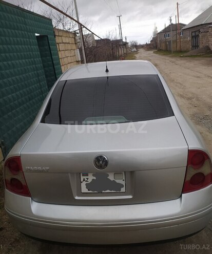 Volkswagen Passat 2003, 290,000 km - 1.8 l - Xaçmaz
