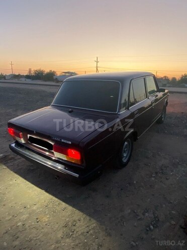 LADA (VAZ) 2107