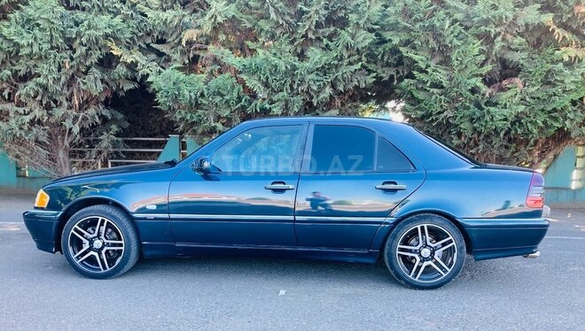 Mercedes C 180 1998, 337,000 km - 1.8 l - Qazax