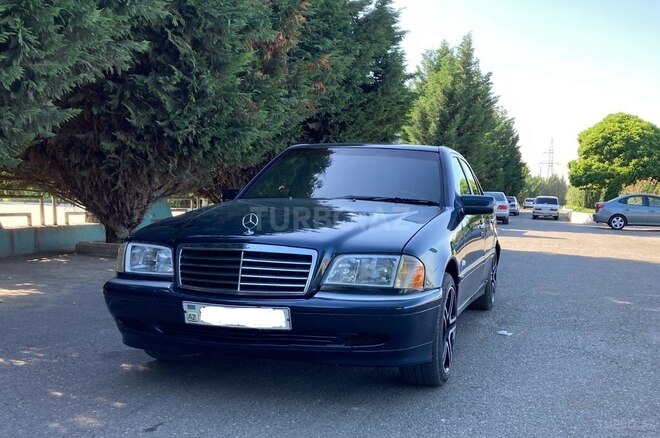Mercedes C 180 1998, 337,000 km - 1.8 l - Qazax