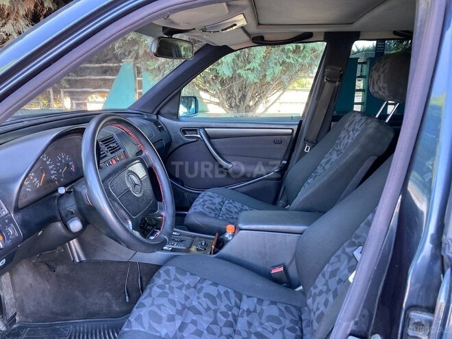 Mercedes C 180 1998, 337,000 km - 1.8 l - Qazax