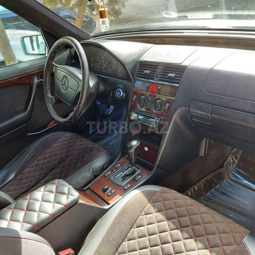 Mercedes C 200 1997, 342,000 km - 2.0 l - Beyləqan