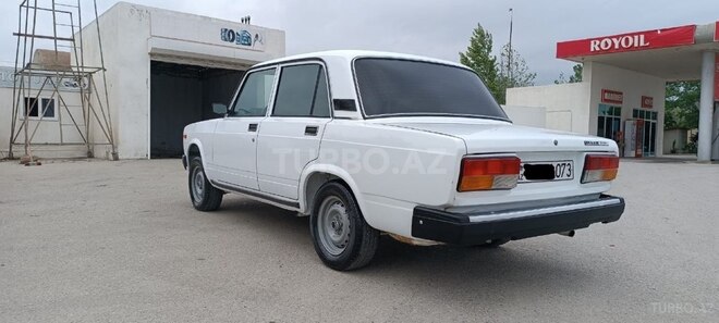 LADA (VAZ) 2107