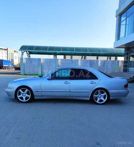 Mercedes E 220 d 2001, 289,000 km - 2.2 l - Bakı