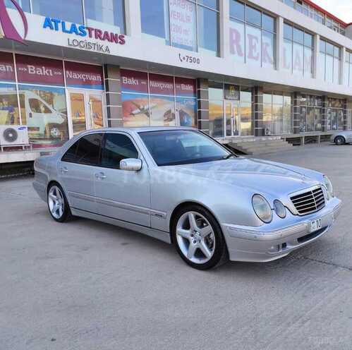 Mercedes E 220 d 2001, 289,000 km - 2.2 l - Bakı