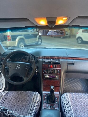 Mercedes E 220 d