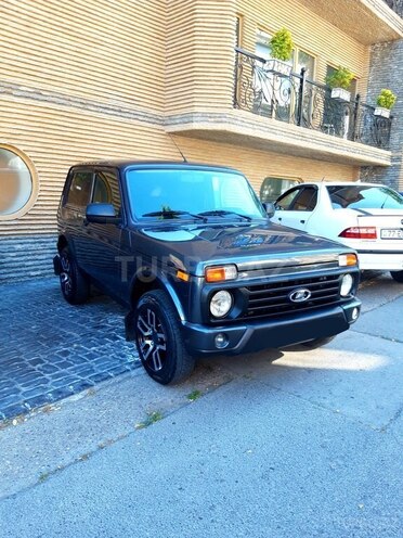 LADA (VAZ) Niva