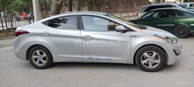 Hyundai Elantra 2014, 220,000 km - 1.6 л - Bakı