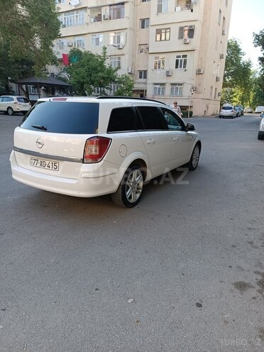 Opel Astra 2010, 285,000 km - 1.3 l - Bakı
