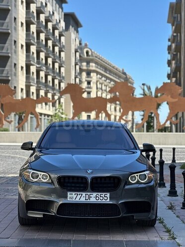 BMW 528