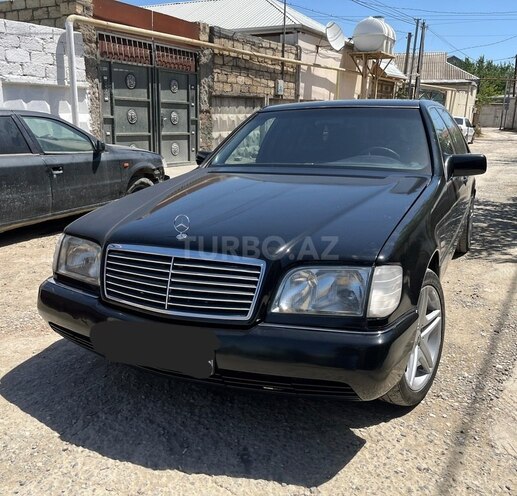 Mercedes S 320