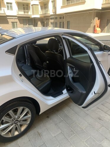 Hyundai Avante 2014, 178,000 km - 1.6 l - Bakı