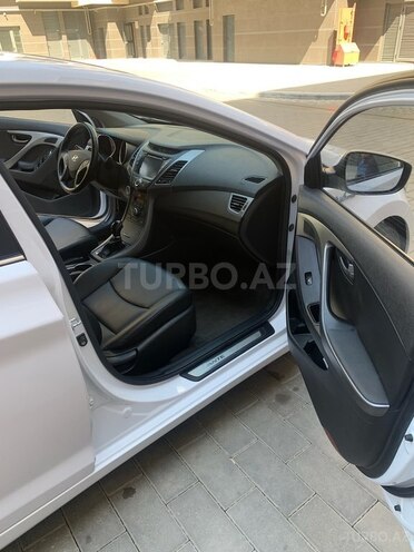 Hyundai Avante 2014, 178,000 km - 1.6 l - Bakı