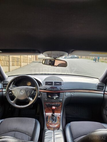 Mercedes E 220 d 2004, 375,000 km - 2.2 l - Bakı