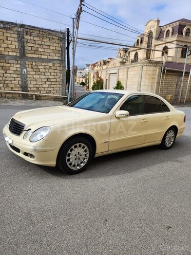 Mercedes E 220 d 2004, 375,000 km - 2.2 l - Bakı