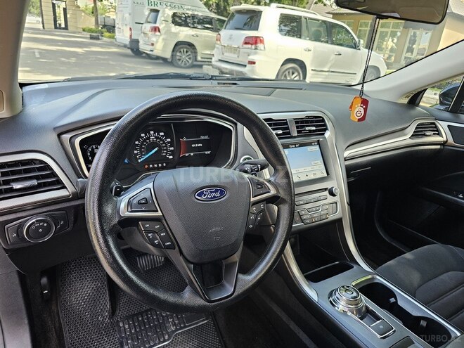 Ford  2017, 135,000 km - 1.5 l - Gəncə