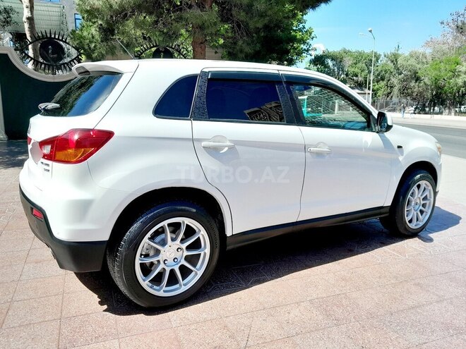 Mitsubishi Outlander Sport