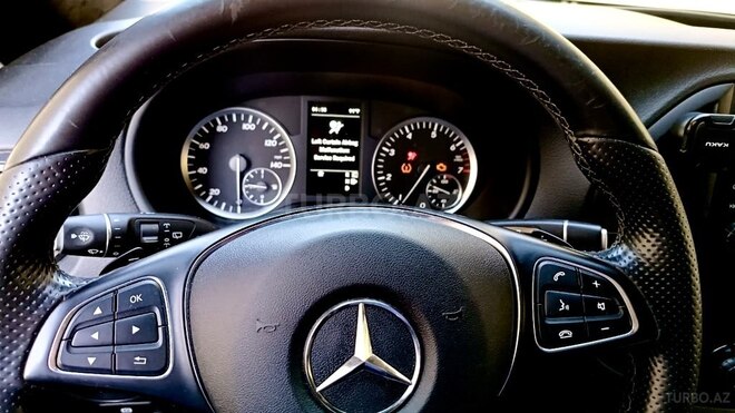 Mercedes  2018, 45,000 km - 2.0 l - Bakı