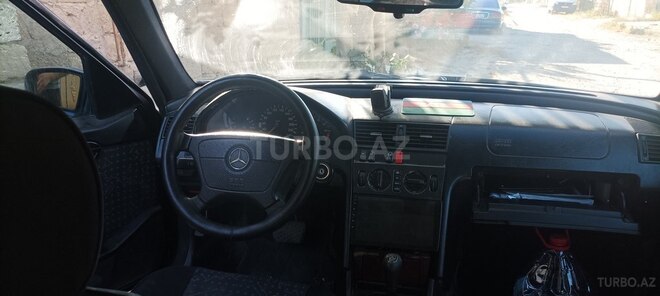 Mercedes C 180 1995, 340,900 km - 1.8 л - Bakı