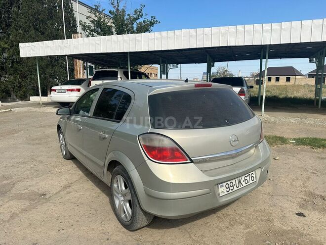 Opel Astra 2006, 260,000 km - 1.3 l - Gəncə