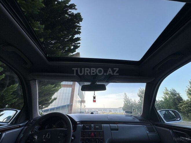 Mercedes E 270 2000, 430,000 km - 2.7 л - Saatlı