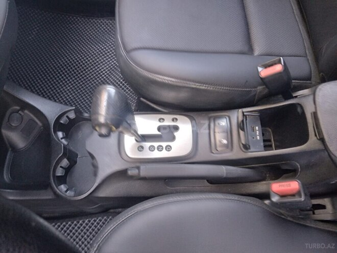 Kia Sportage 2008, 185,000 km - 2.0 л - Bakı