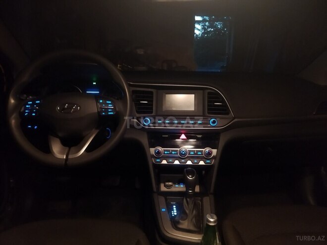 Hyundai Elantra 2020, 72,081 km - 2.0 л - Bakı