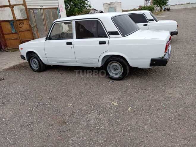 LADA (VAZ) 2107