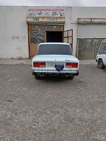 LADA (VAZ) 2107