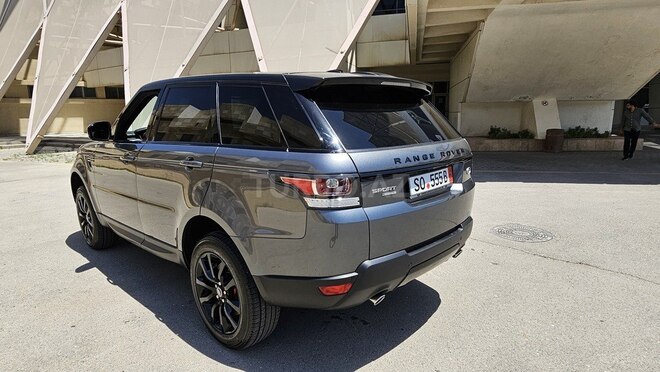 Land Rover RR Sport