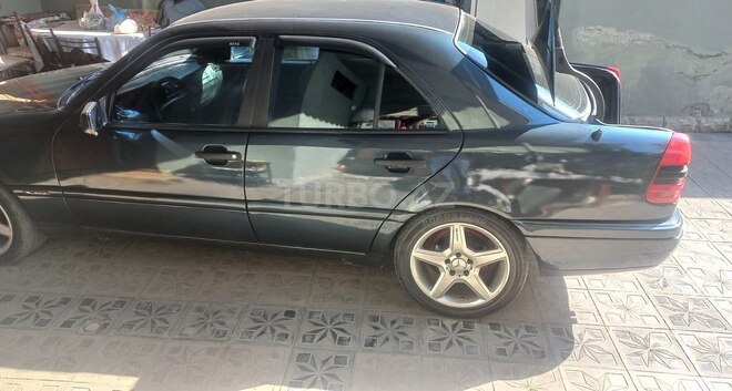 Mercedes C 230 1996, 300,089 km - 2.3 l - Gəncə