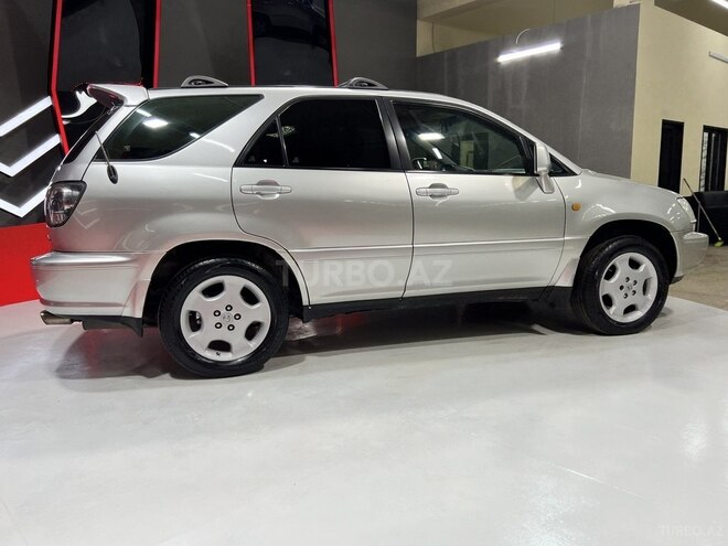 Lexus RX 300