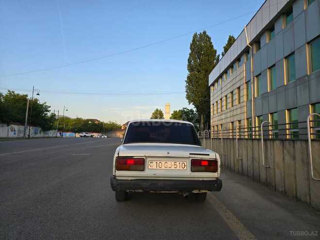 LADA (VAZ) 2107