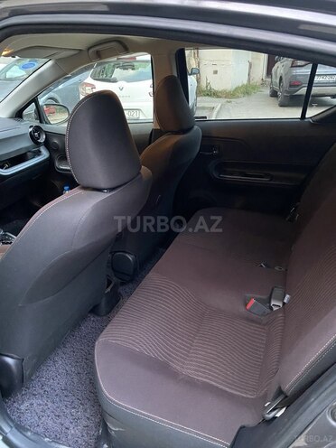 Toyota Aqua 2018, 43,000 km - 1.5 l - Bakı