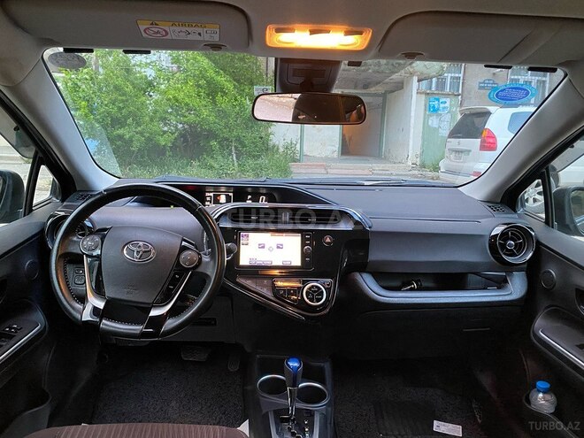 Toyota Aqua 2018, 43,000 km - 1.5 l - Bakı