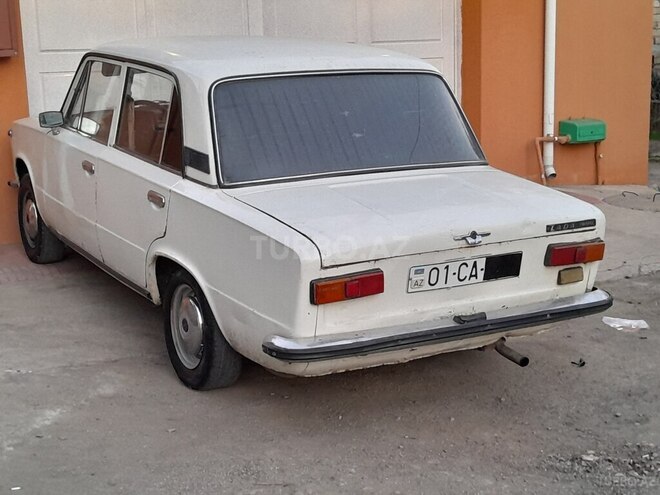 LADA (VAZ) 21013