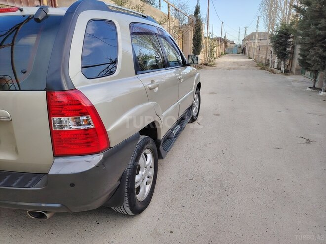 Kia Sportage 2007, 138,000 km - 2.0 l - Bakı