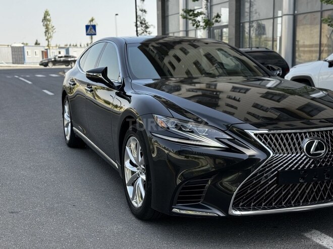 Lexus LS 500