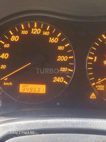 Toyota Avensis 2006, 350,000 km - 2.0 l - Bakı