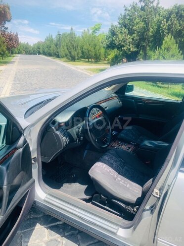 Mercedes E 300 d 1999, 370,000 km - 3.0 l - Bakı