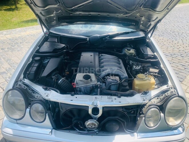 Mercedes E 300 d 1999, 370,000 km - 3.0 l - Bakı
