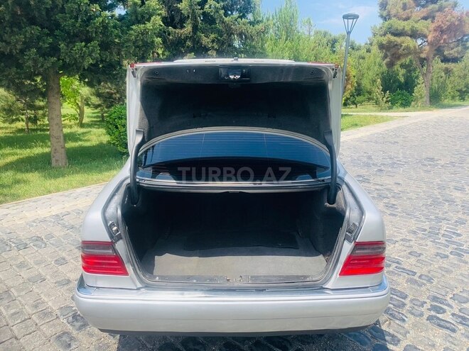 Mercedes E 300 d 1999, 370,000 km - 3.0 l - Bakı