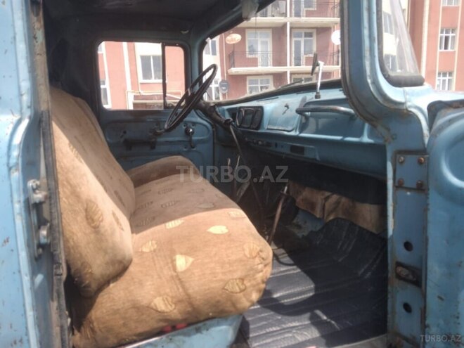 ZIL 130 1986, 300,000 km - 6.0 l - Qax