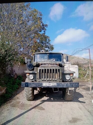 Ural 8.107 2007, 1,234,566 km - 16.0 l - Gəncə