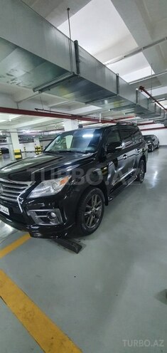 Lexus LX 570