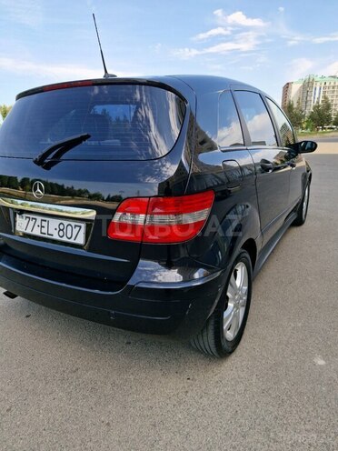 Mercedes B 150