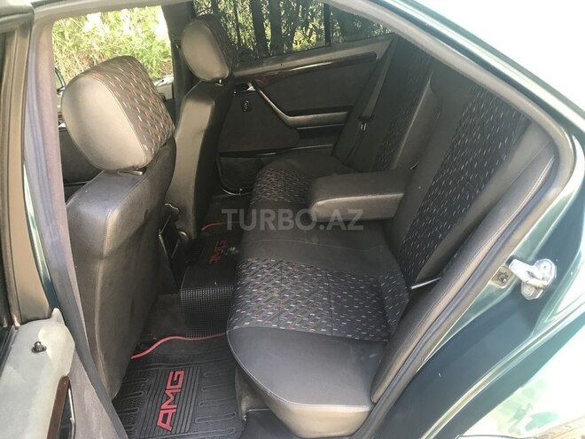 Mercedes C 220 1996, 300,000 km - 2.2 л - Ağdaş