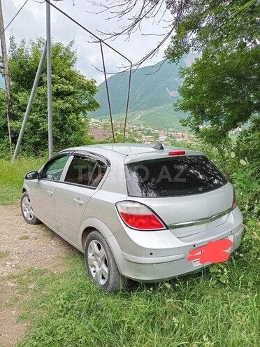 Opel Astra 2007, 250,000 km - 1.3 l - Şəki