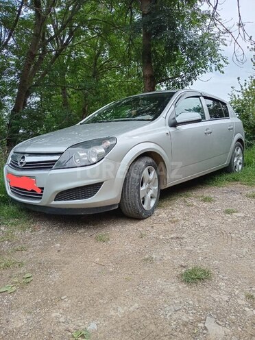 Opel Astra 2007, 250,000 km - 1.3 l - Şəki